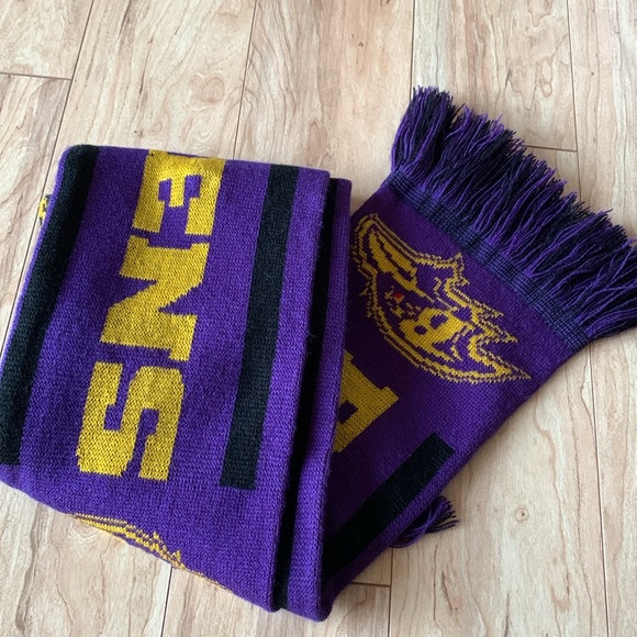 Baltimore Ravens double sided woven graphic’s scarf - Picture 5 of 6